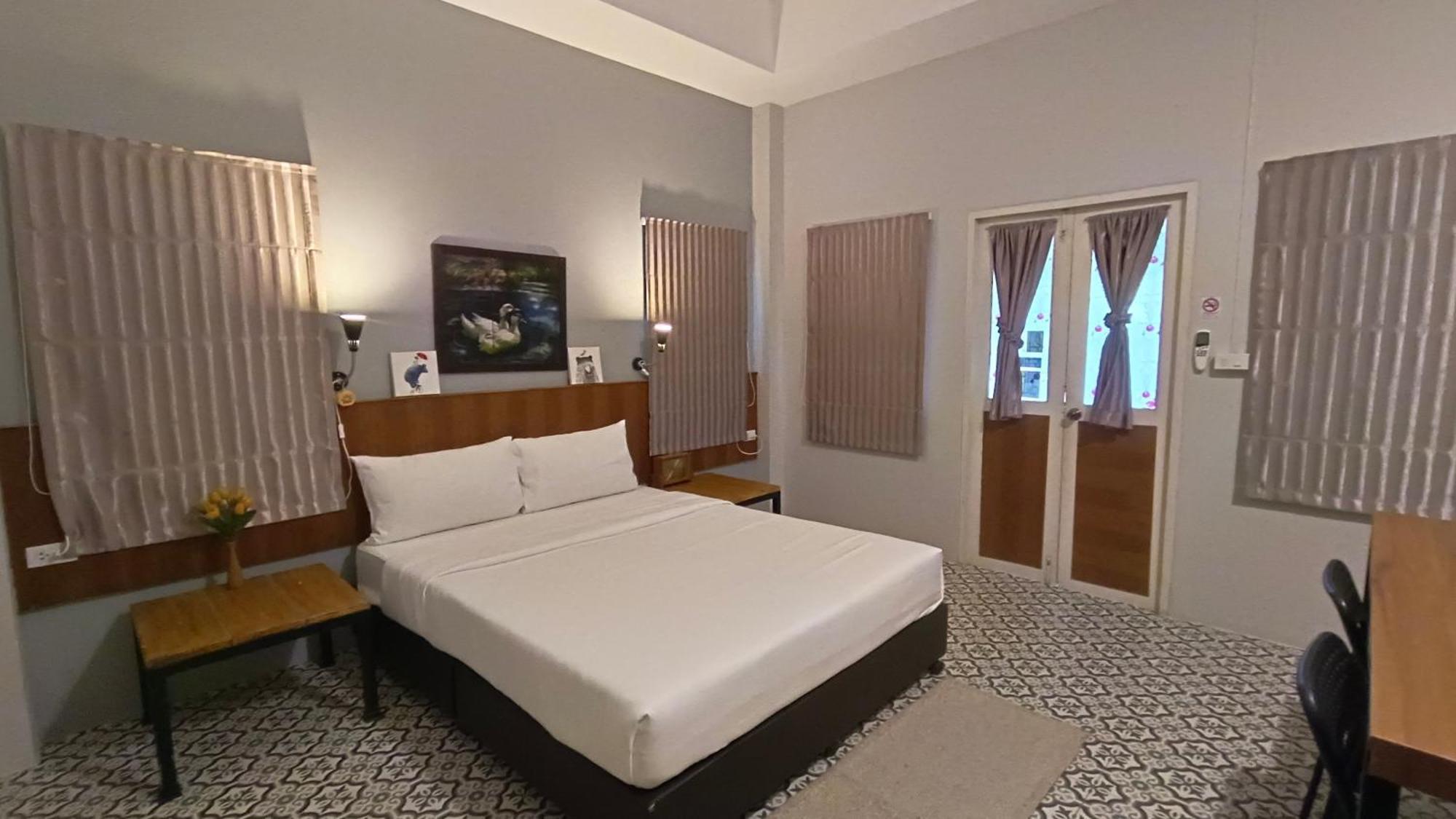 The Monkey Donheang Camping 3*