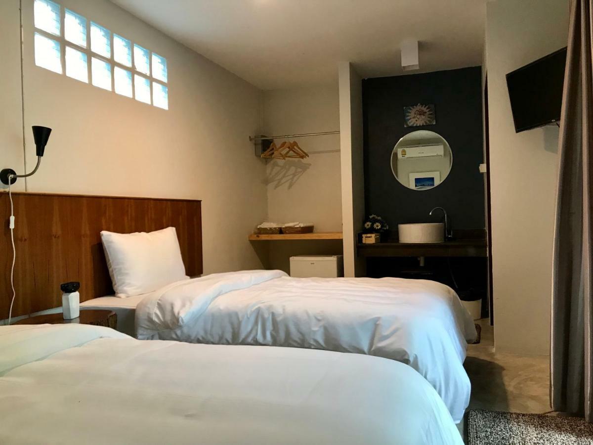 The Monkey Donheang Camping 3*