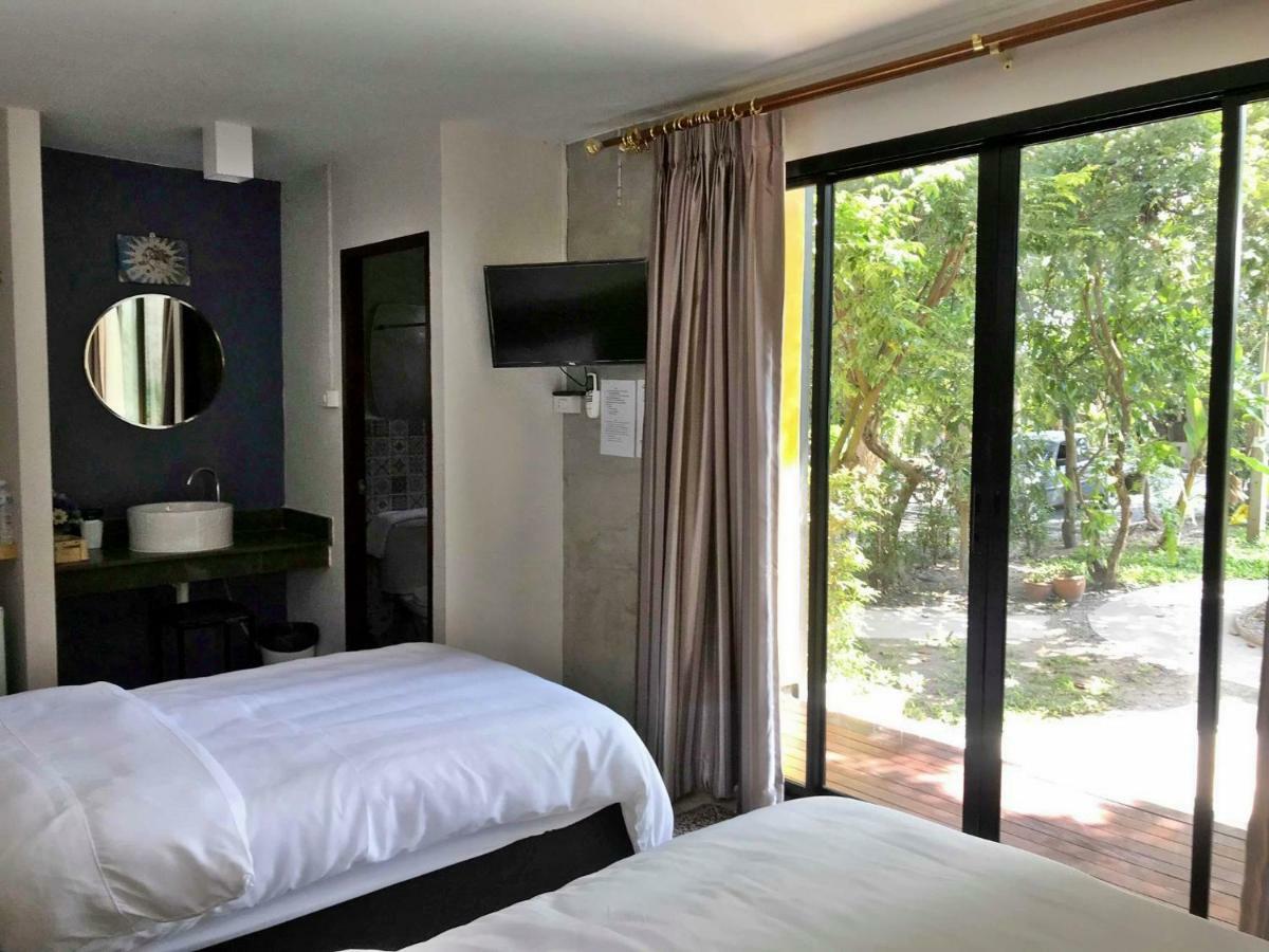 Camping The Monkey Donheang Prachuap Khiri Khan